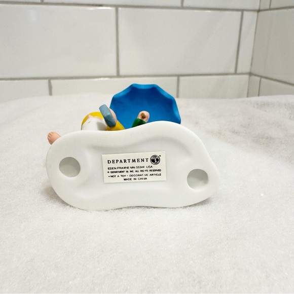 ❤️🎄❤️ Dept 56 | “Car Wash Cadets”| North Pole Series ❤️🎄❤️ - Picture 5 of 10